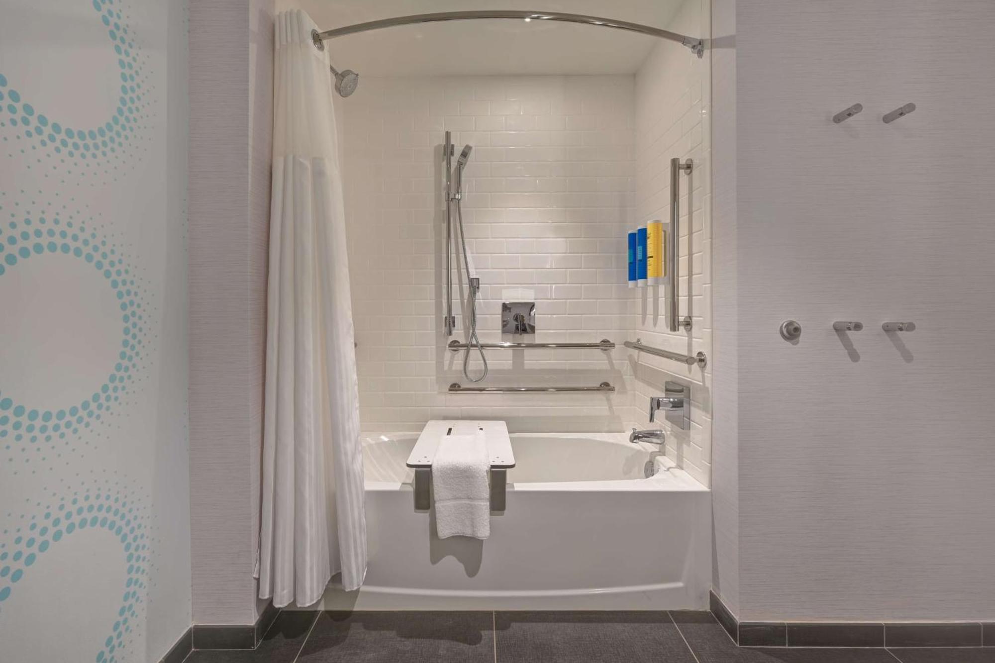 Tru By Hilton Mooresville Ngoại thất bức ảnh